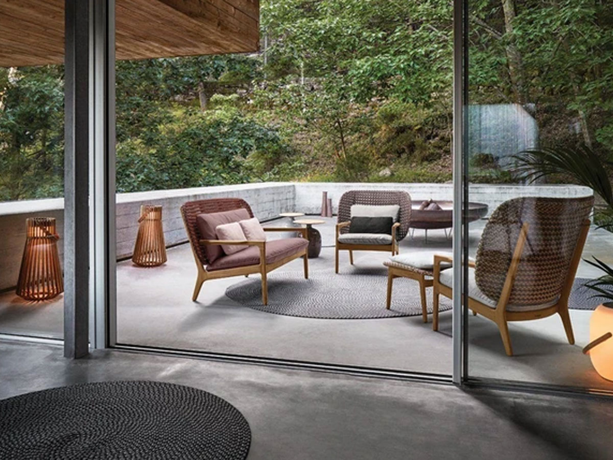 Gloster Ambient Ray Floor Lamp Outdoor