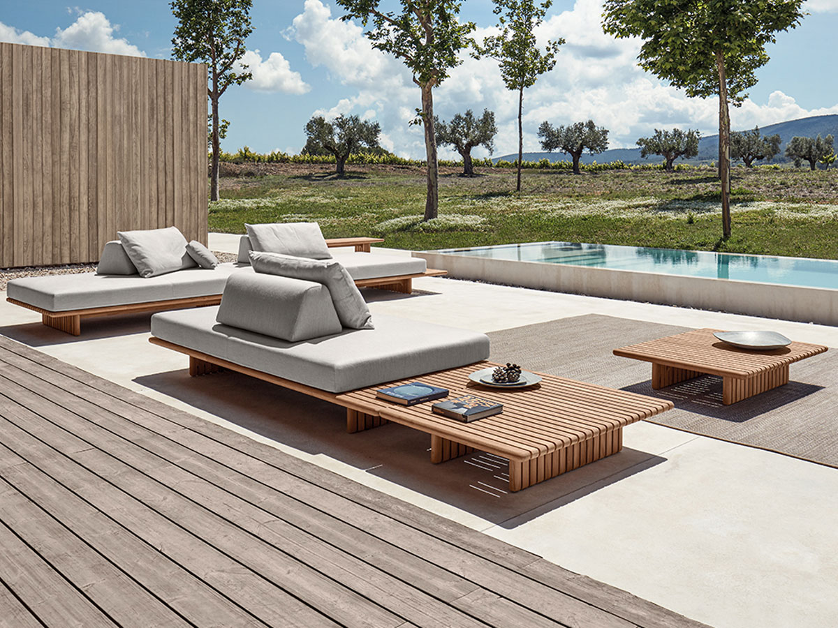 Gloster Deck Ottoman