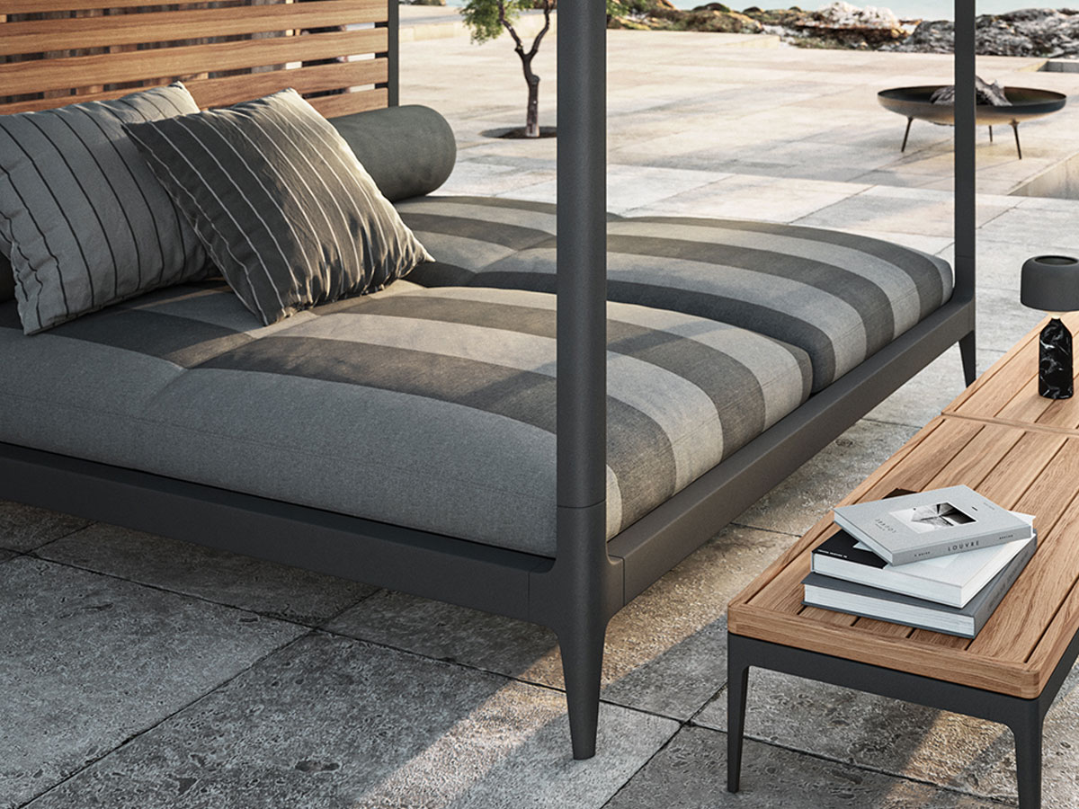 Gloster Grid Cabana