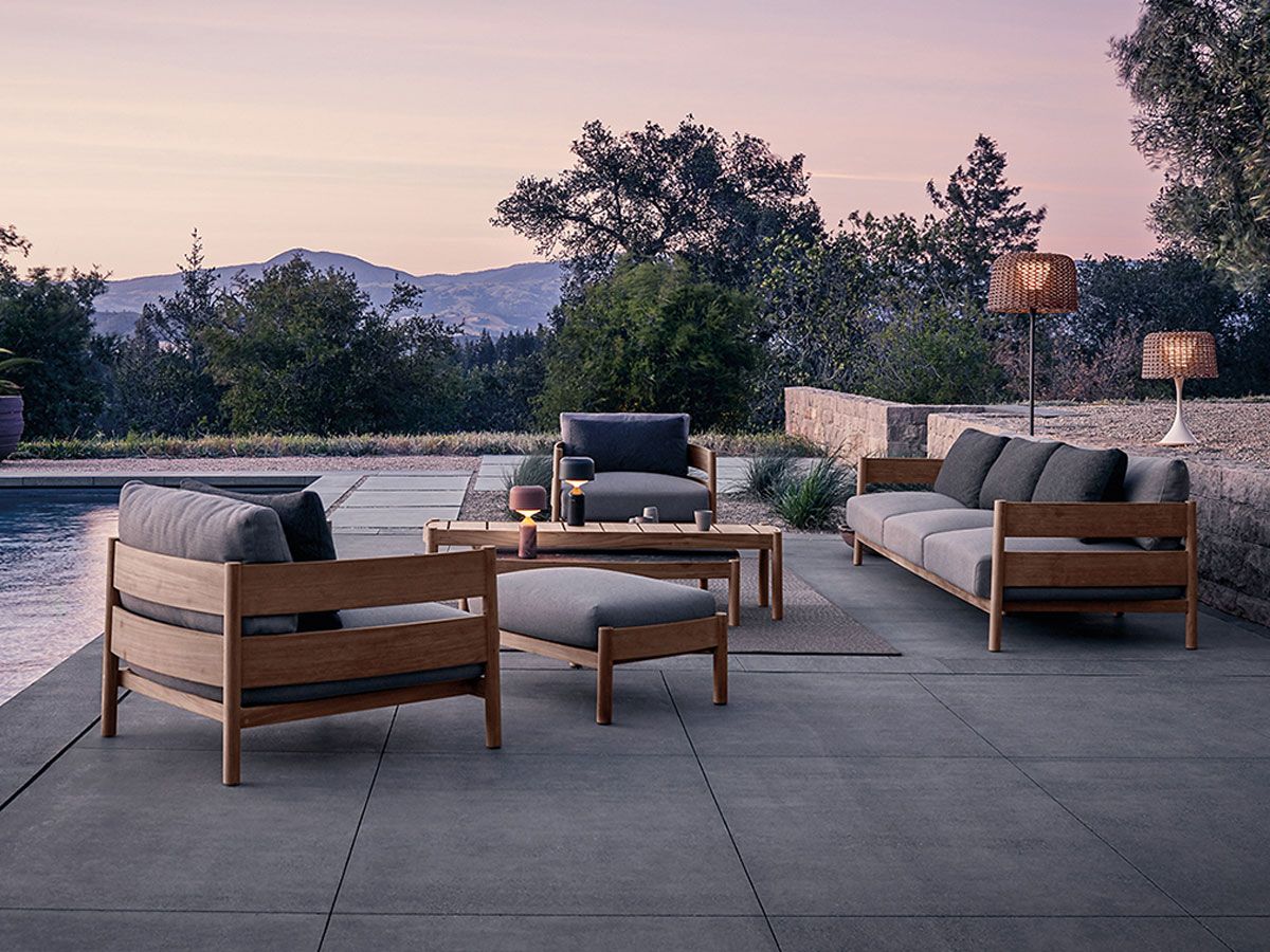 Gloster Haven High Coffee Table