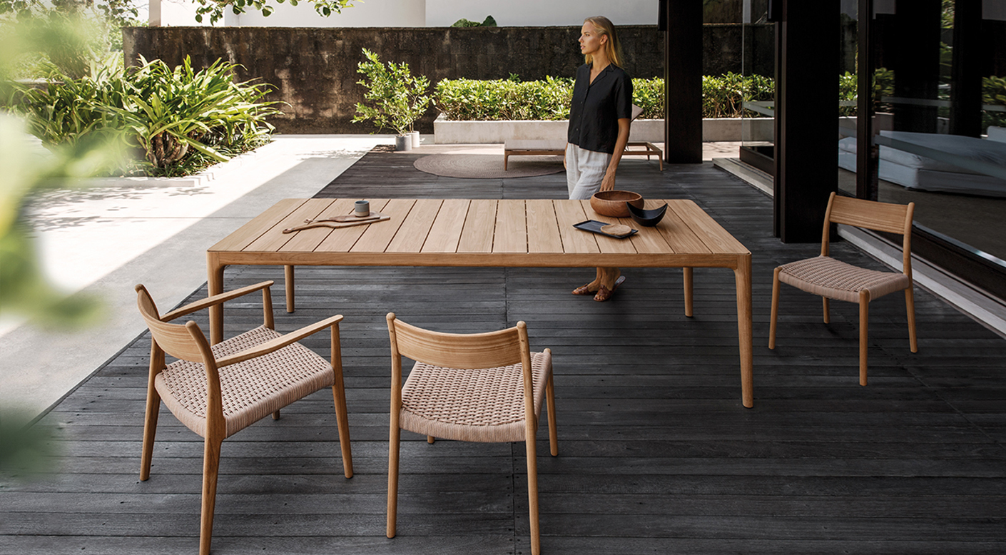 Gloster Lima Table