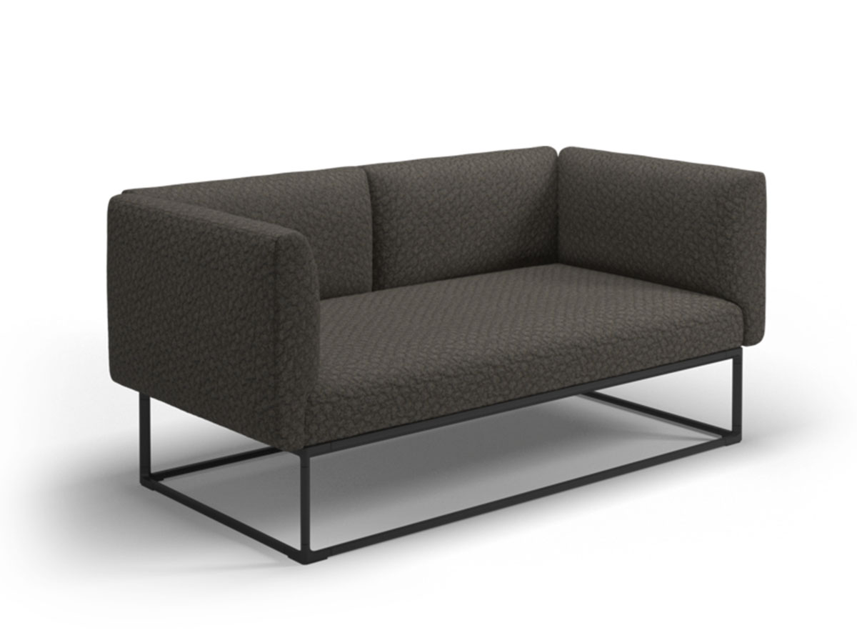 Gloster Maya 2 Seater Sofa