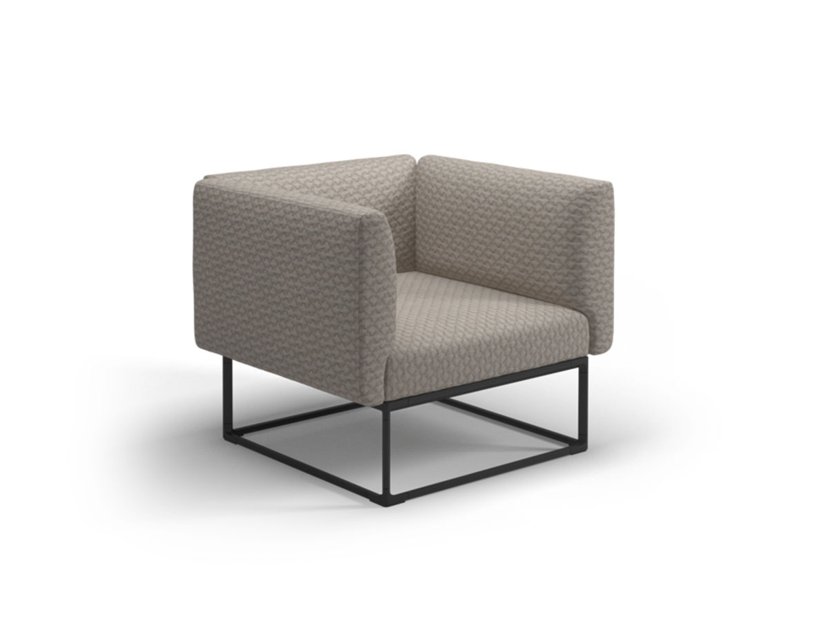 Gloster Maya Lounge Chair