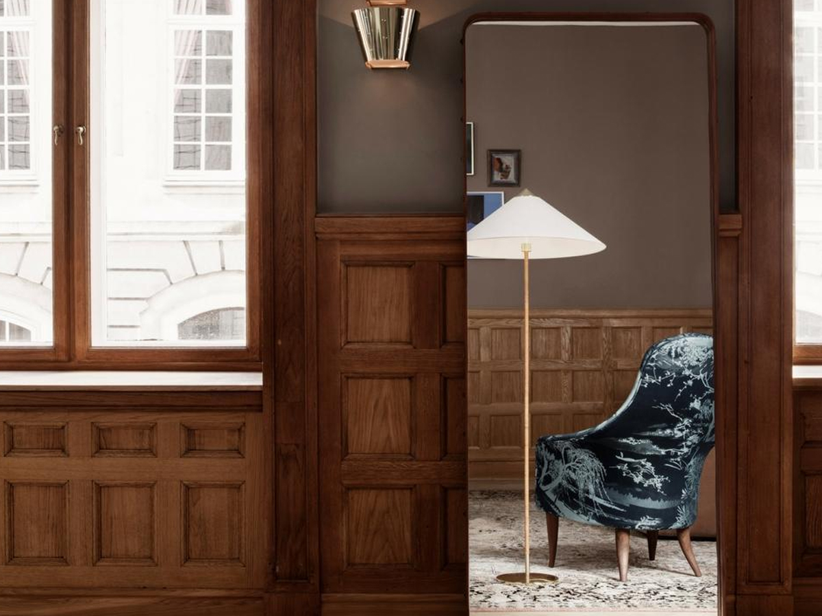 Gubi 9602 Floor Lamp