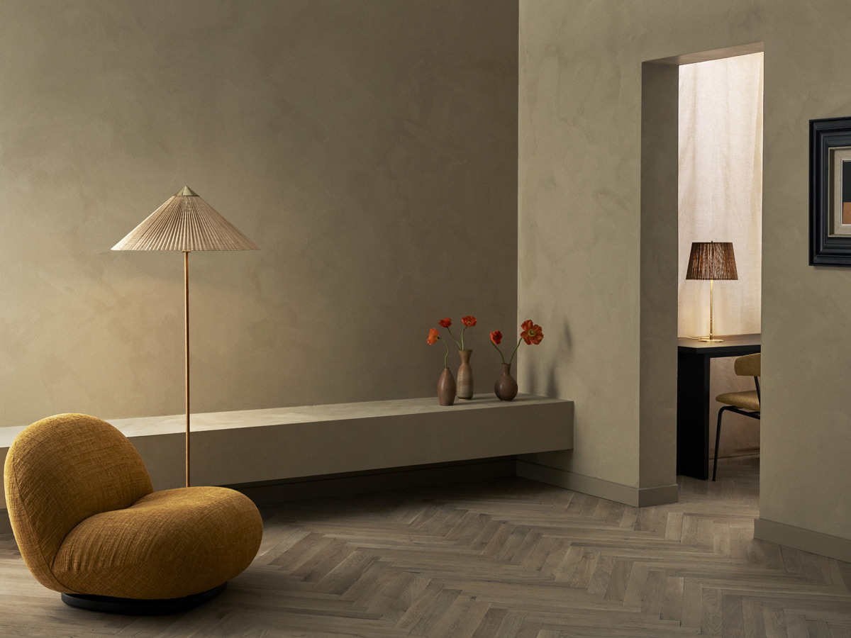 Gubi 9602 Floor Lamp In Bamboo