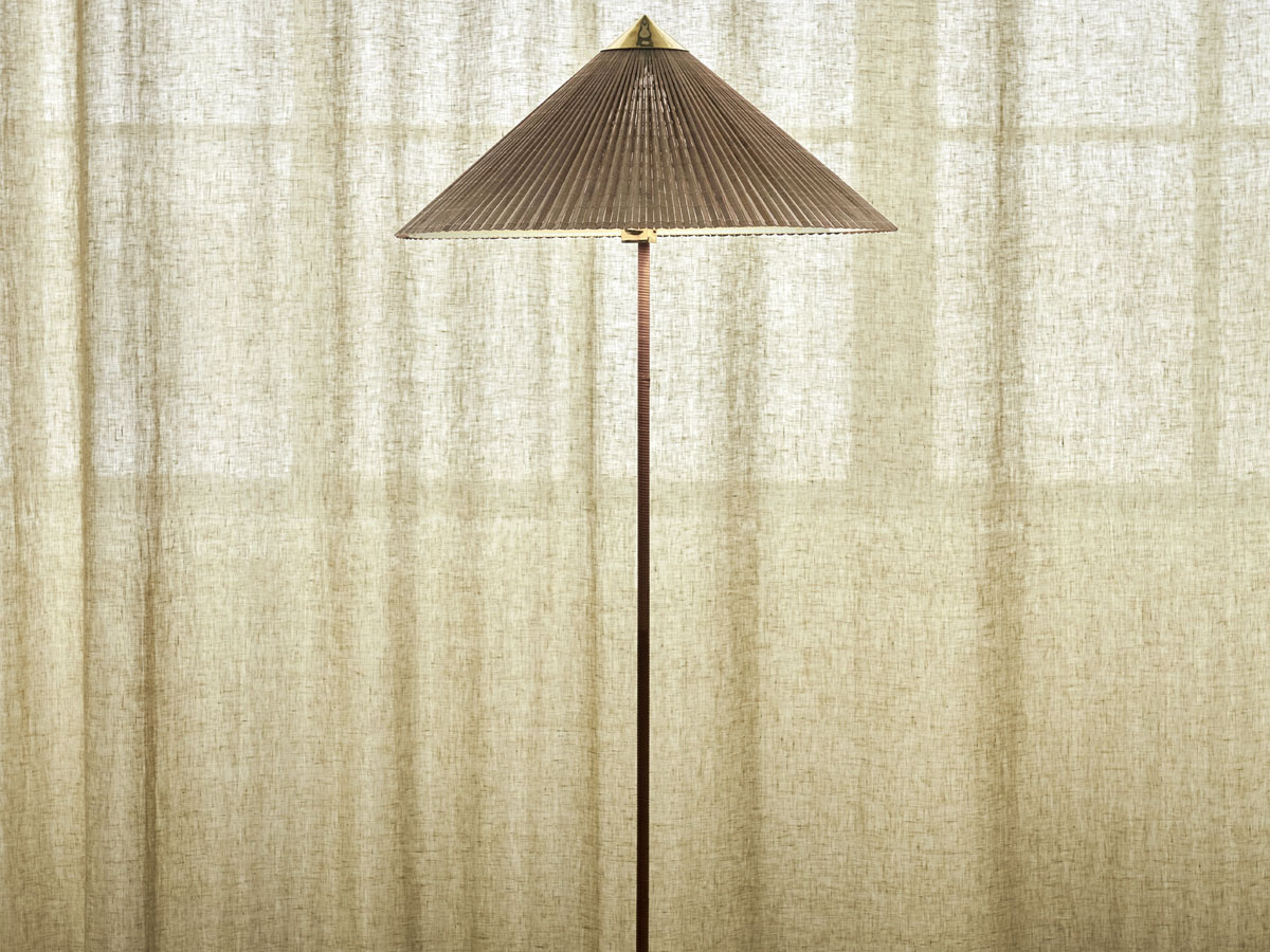 Gubi 9602 Floor Lamp In Bamboo