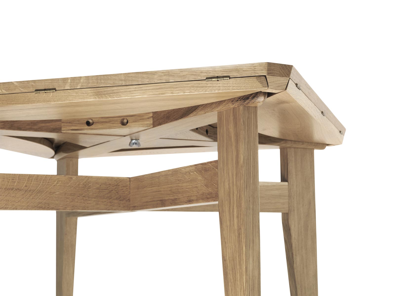 Gubi B Table