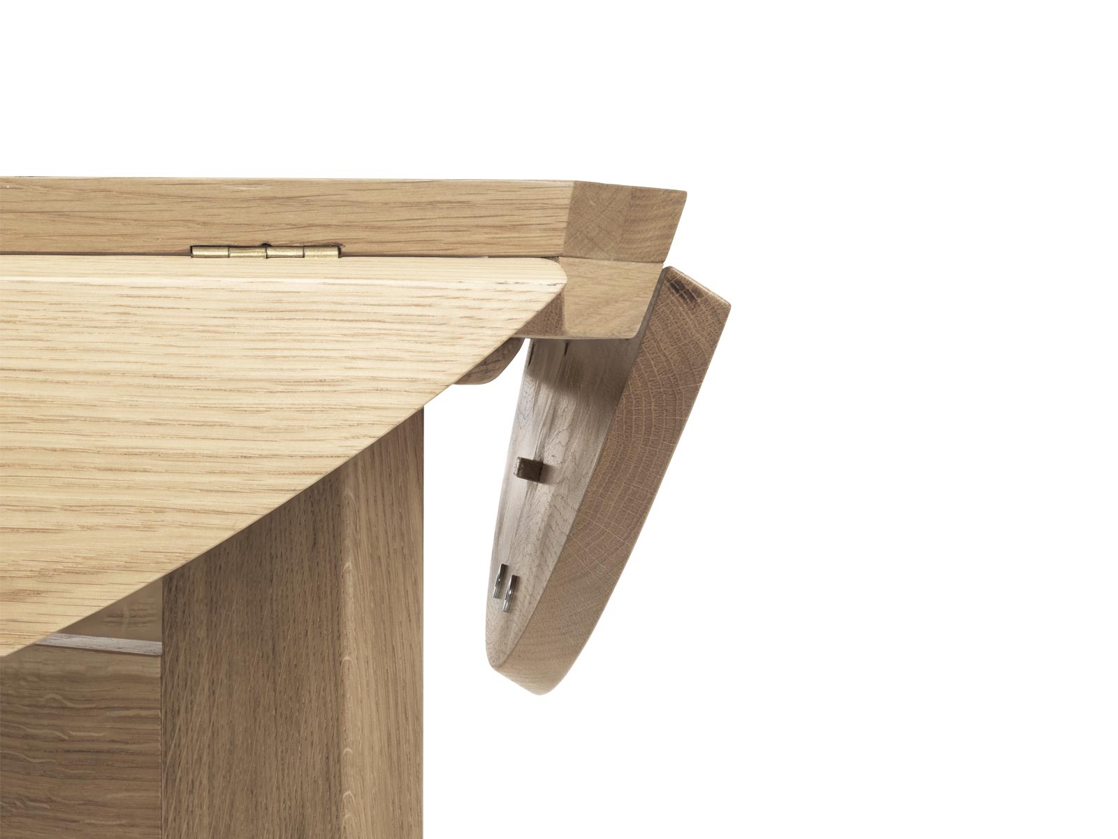 Gubi B Table