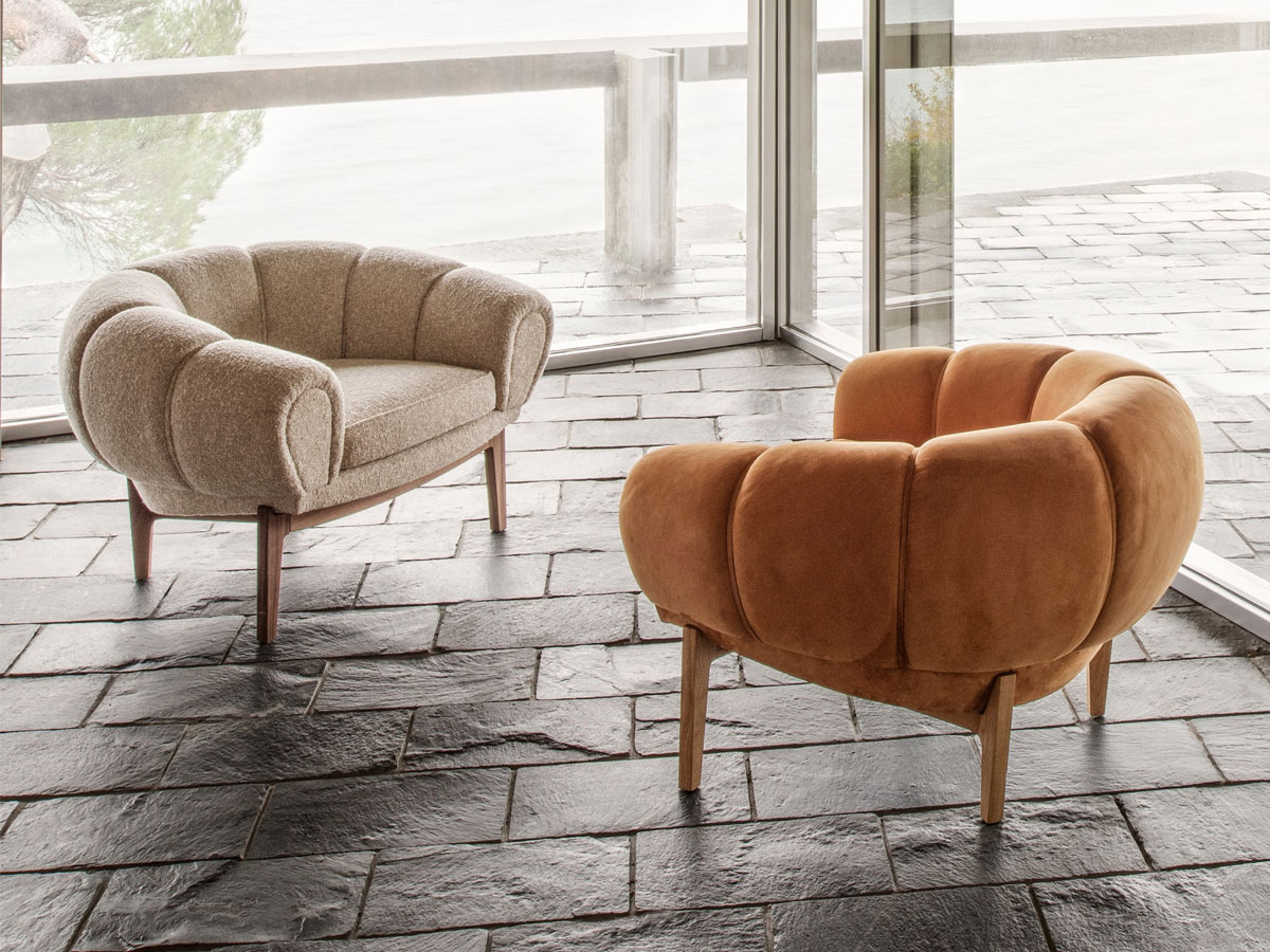 Gubi Croissant Lounge Chair