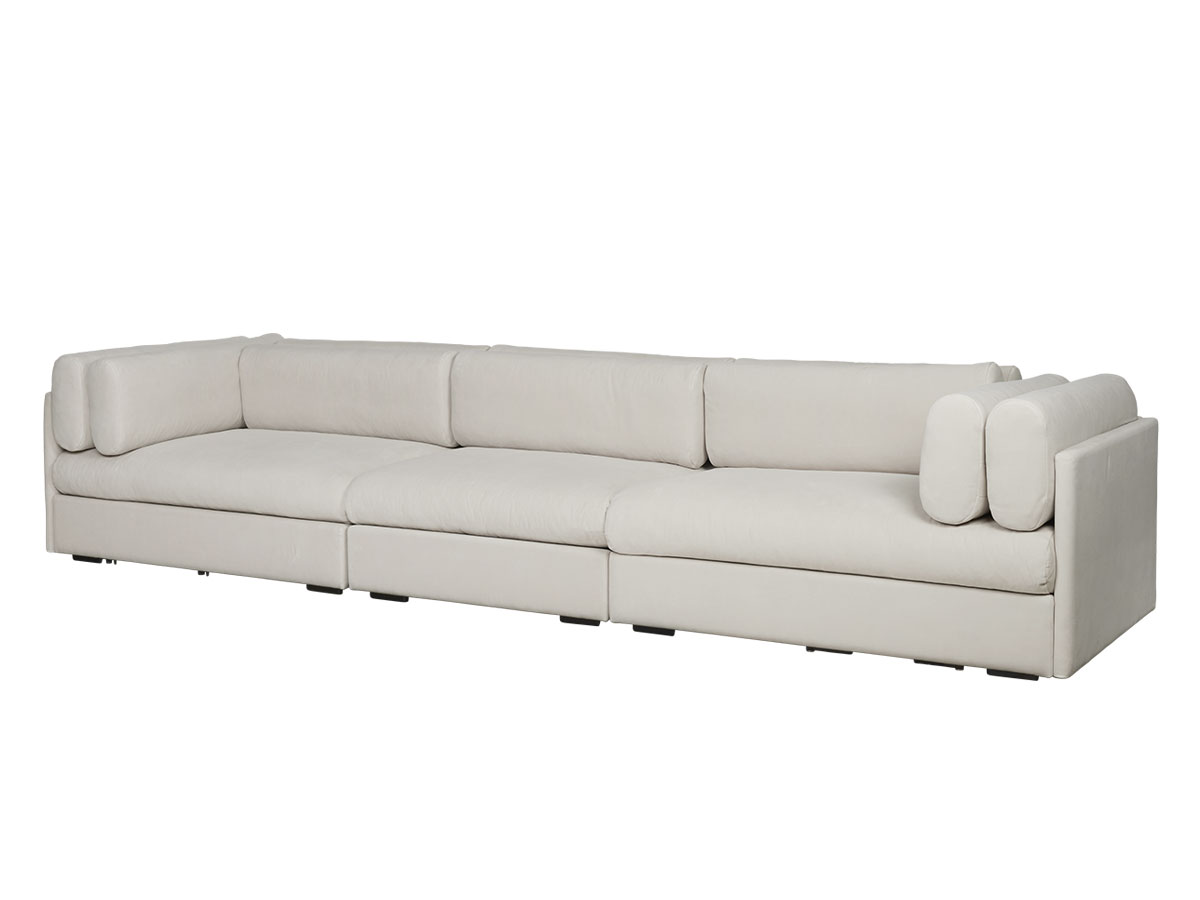 Gubi Elogio 4 Seater Sofa