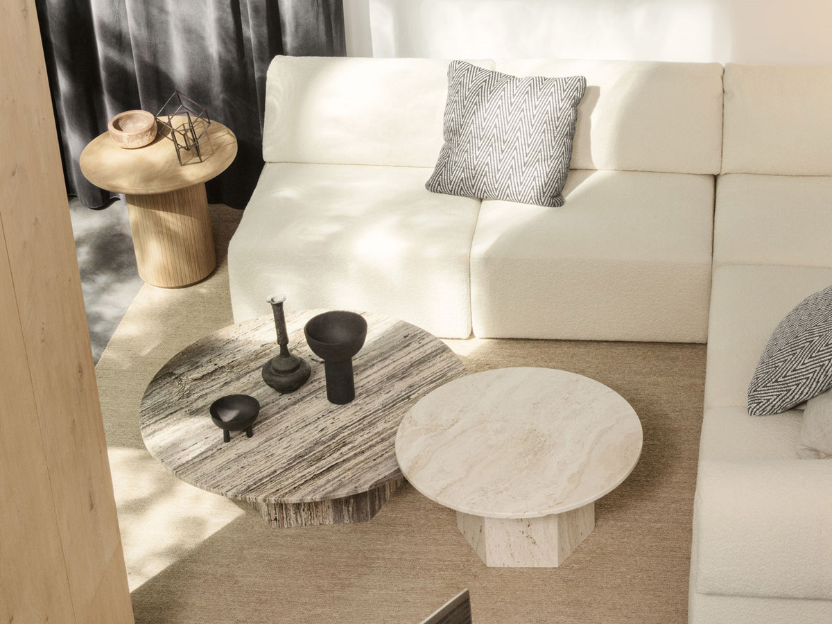 Gubi Epic Coffee Table Round O110