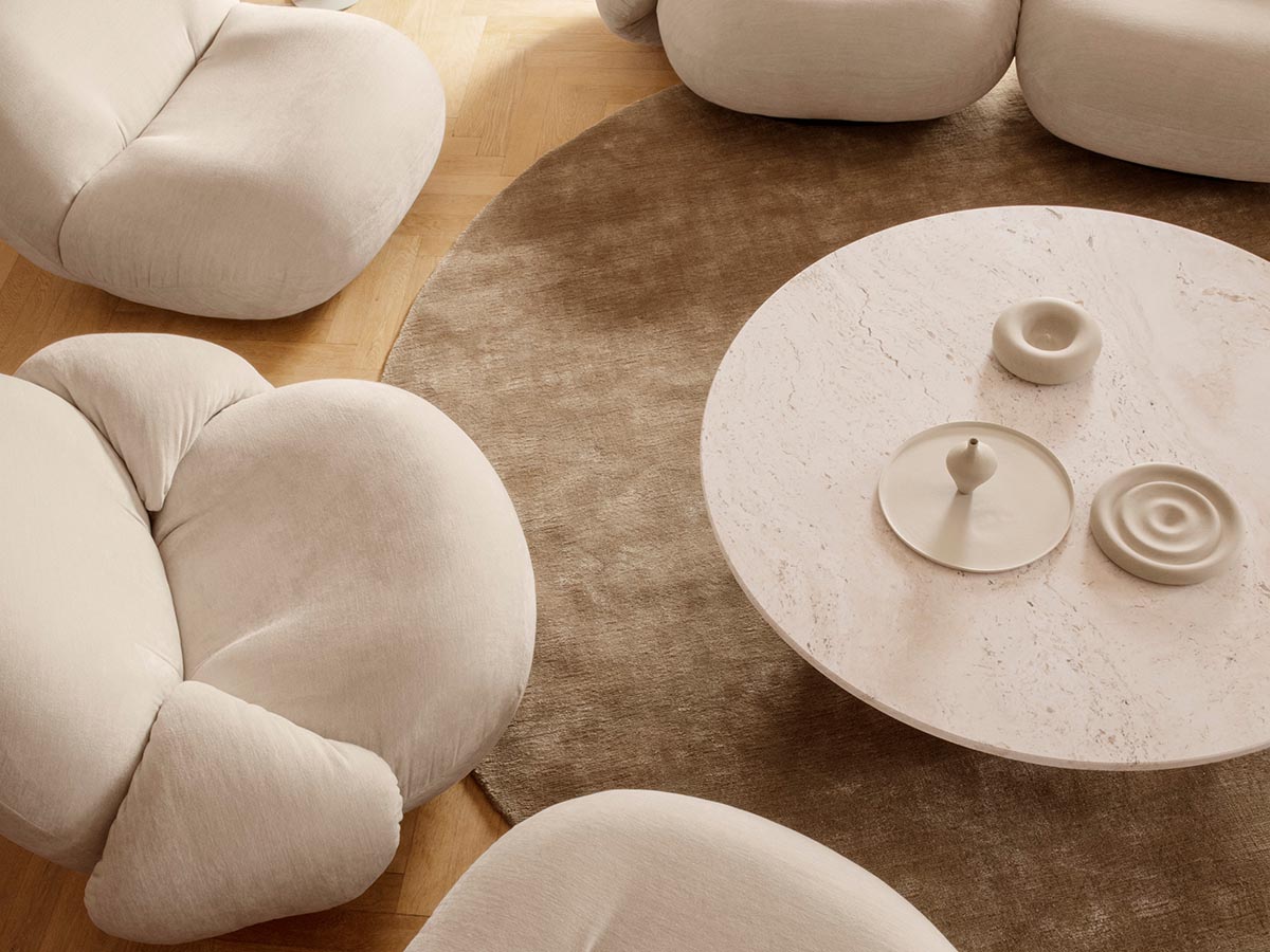 Gubi Epic Coffee Table Round O80