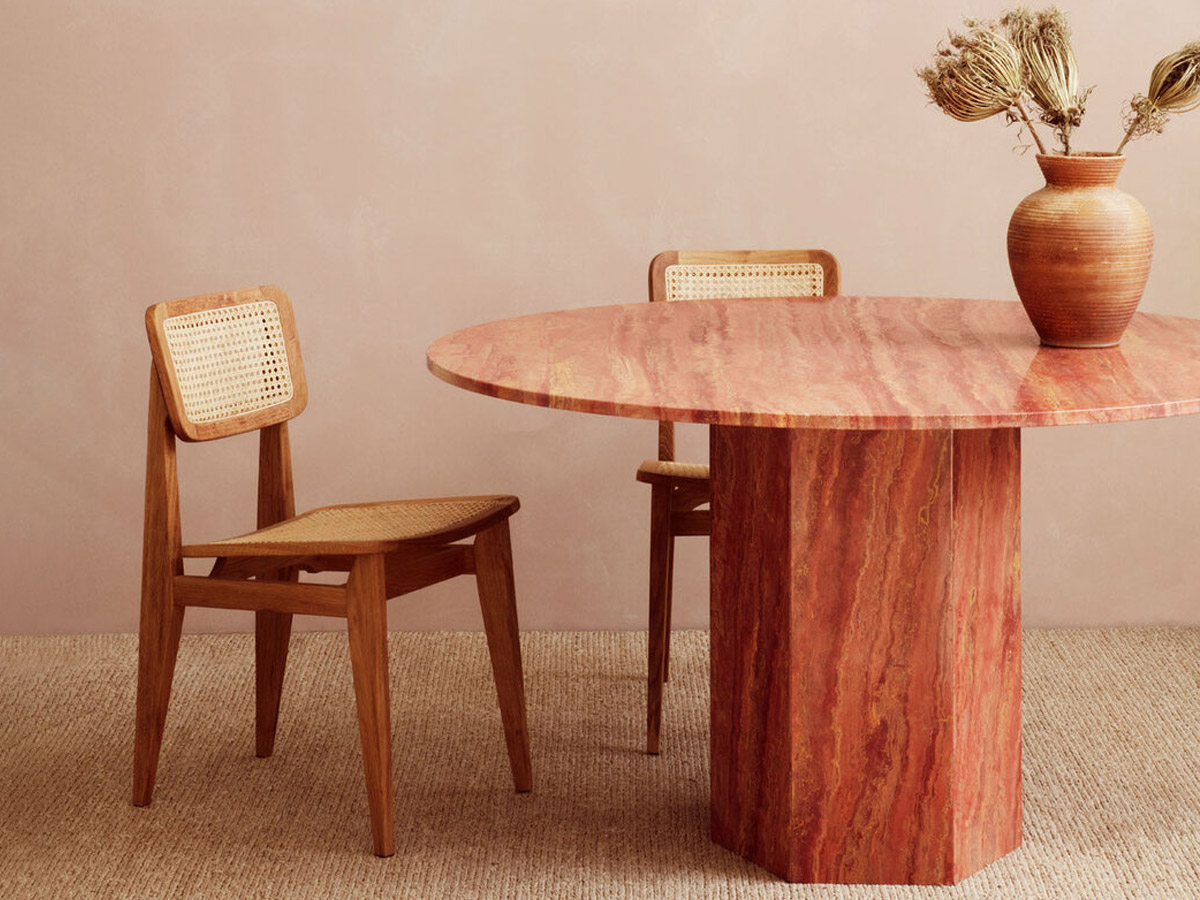 Gubi Epic Table