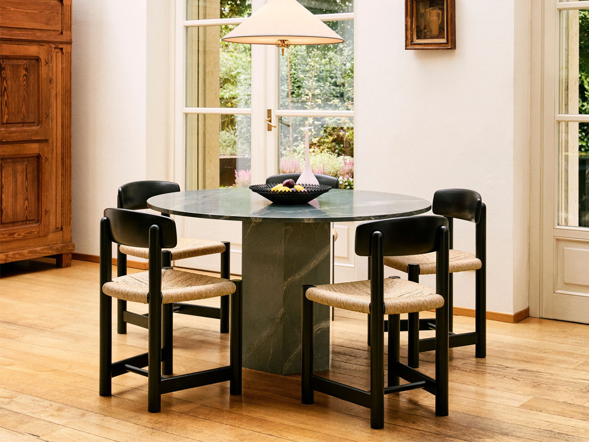 Gubi Epic Outdoor Dining Table Round