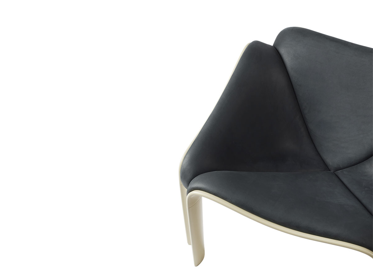 Gubi F300 Lounge Chair