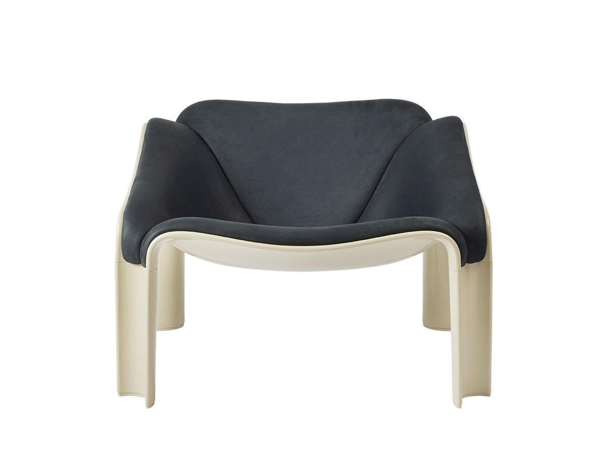 Gubi F300 Lounge Chair