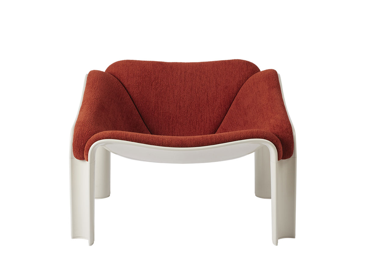 Gubi F300 Lounge Chair