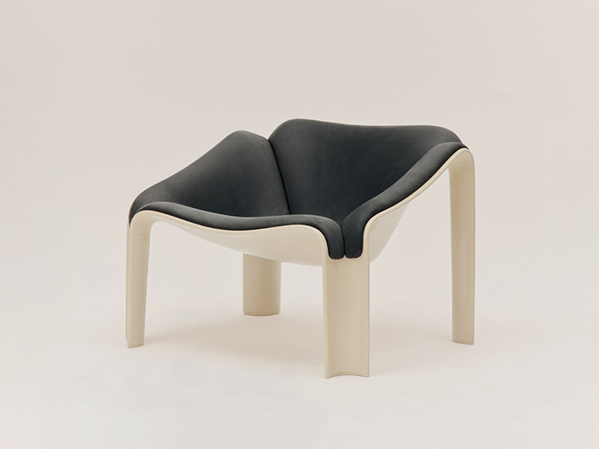 Gubi F300 Lounge Chair