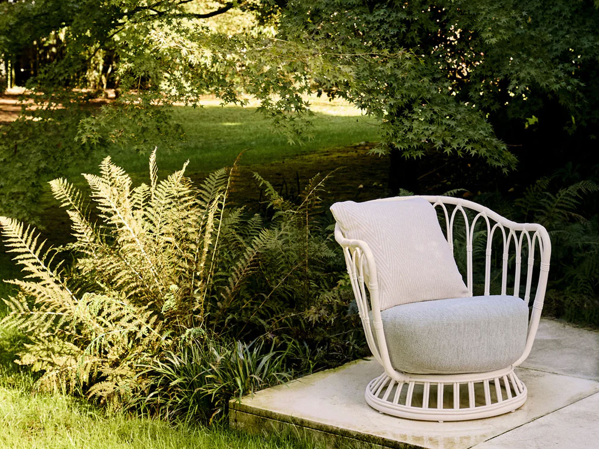 Gubi Grace Outdoor Lounge Chair Fully Upholstered
