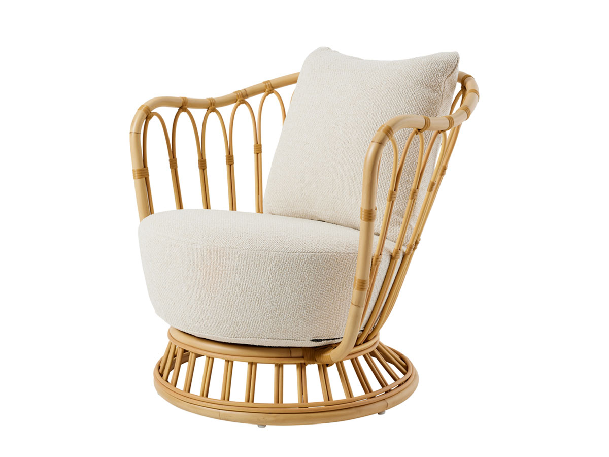 Gubi Grace Outdoor Lounge Chair Fully Upholstered
