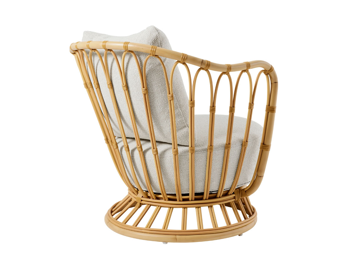 Gubi Grace Outdoor Lounge Chair Fully Upholstered