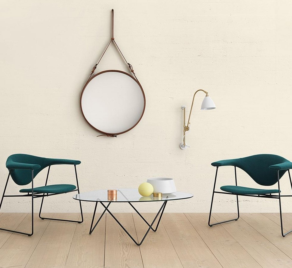 Gubi Masculo Dining Chair Sledge Base