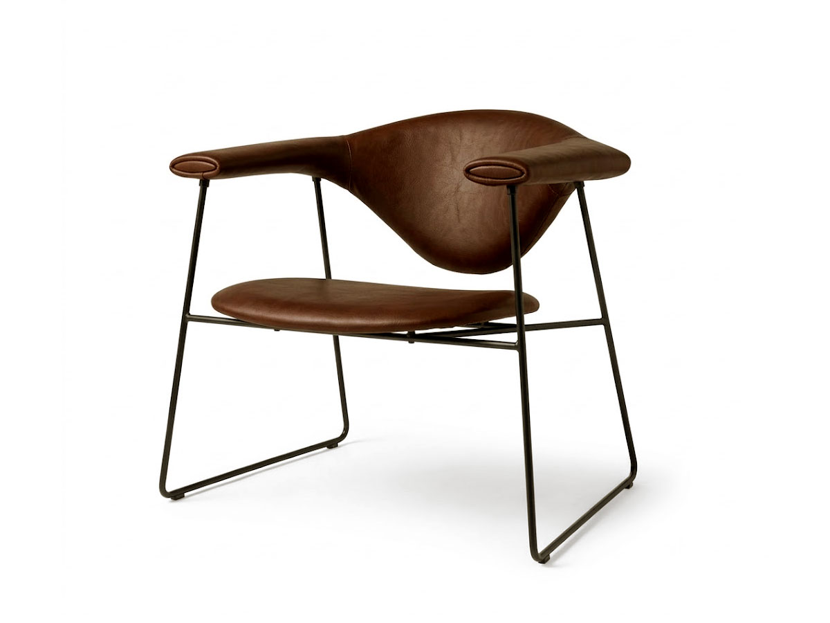 Gubi Masculo Dining Chair Sledge Base Dunes 21002 Black