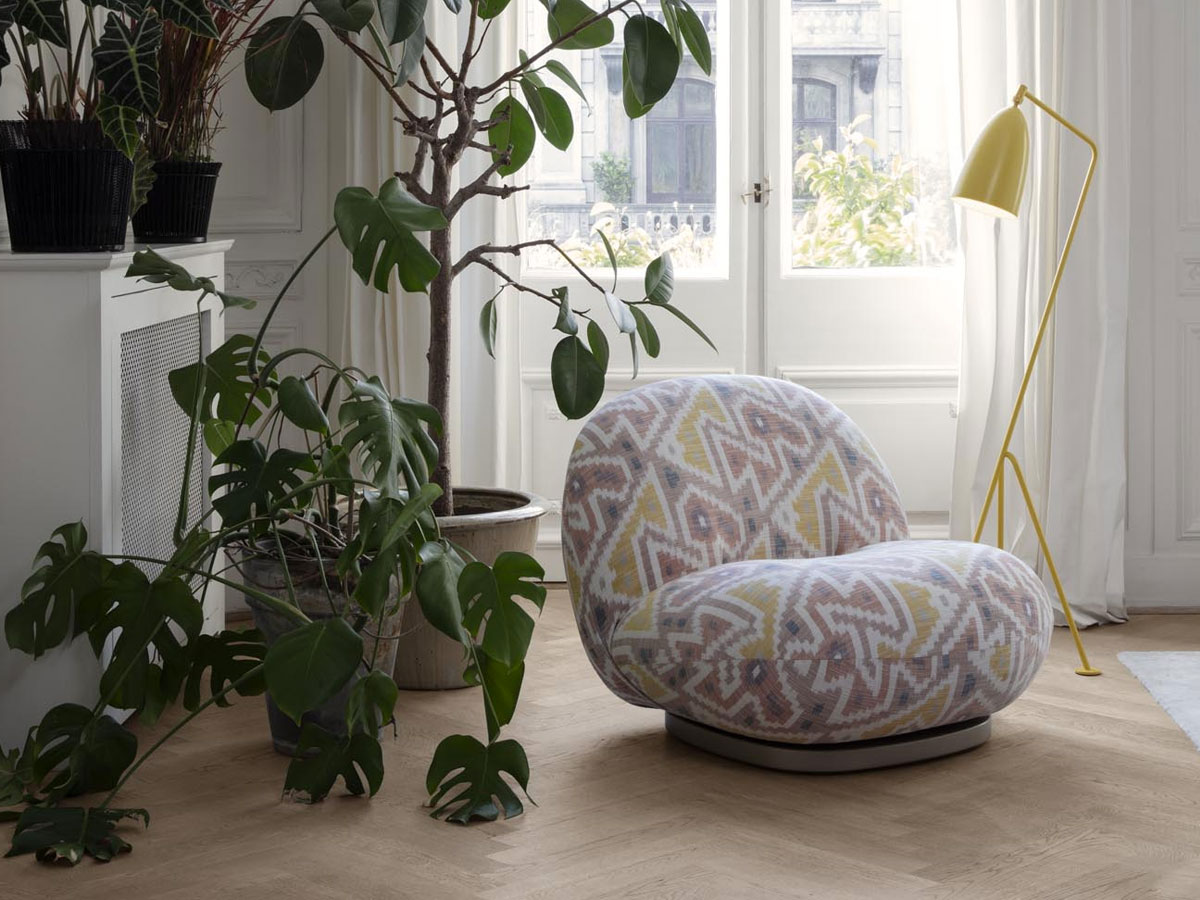 Gubi Pacha Lounge Chair Upholstered