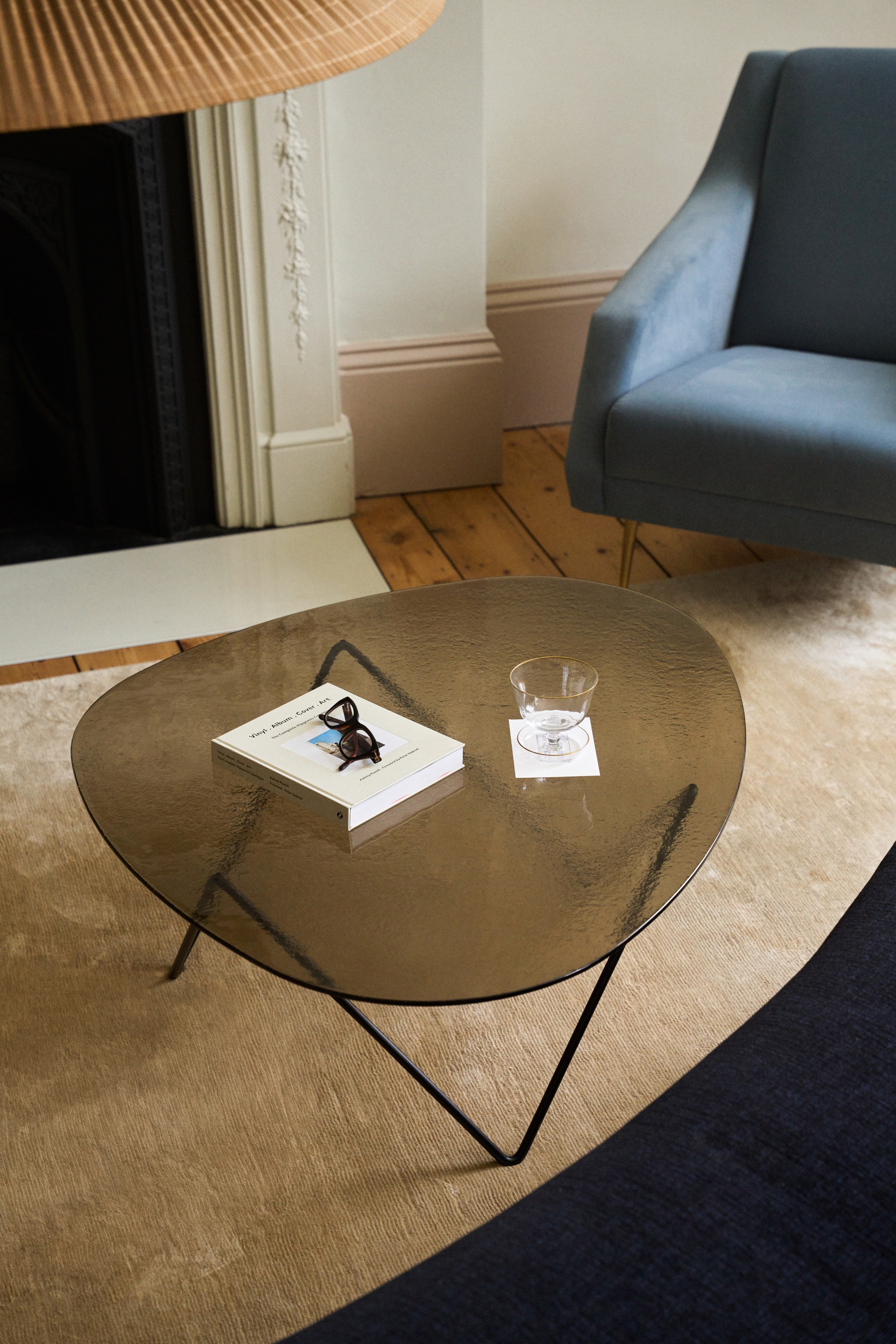 Gubi Pedrera Coffee Table Structured Glass