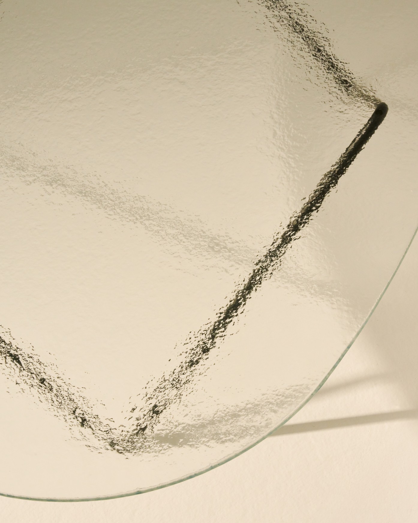 Gubi Pedrera Coffee Table Structured Glass