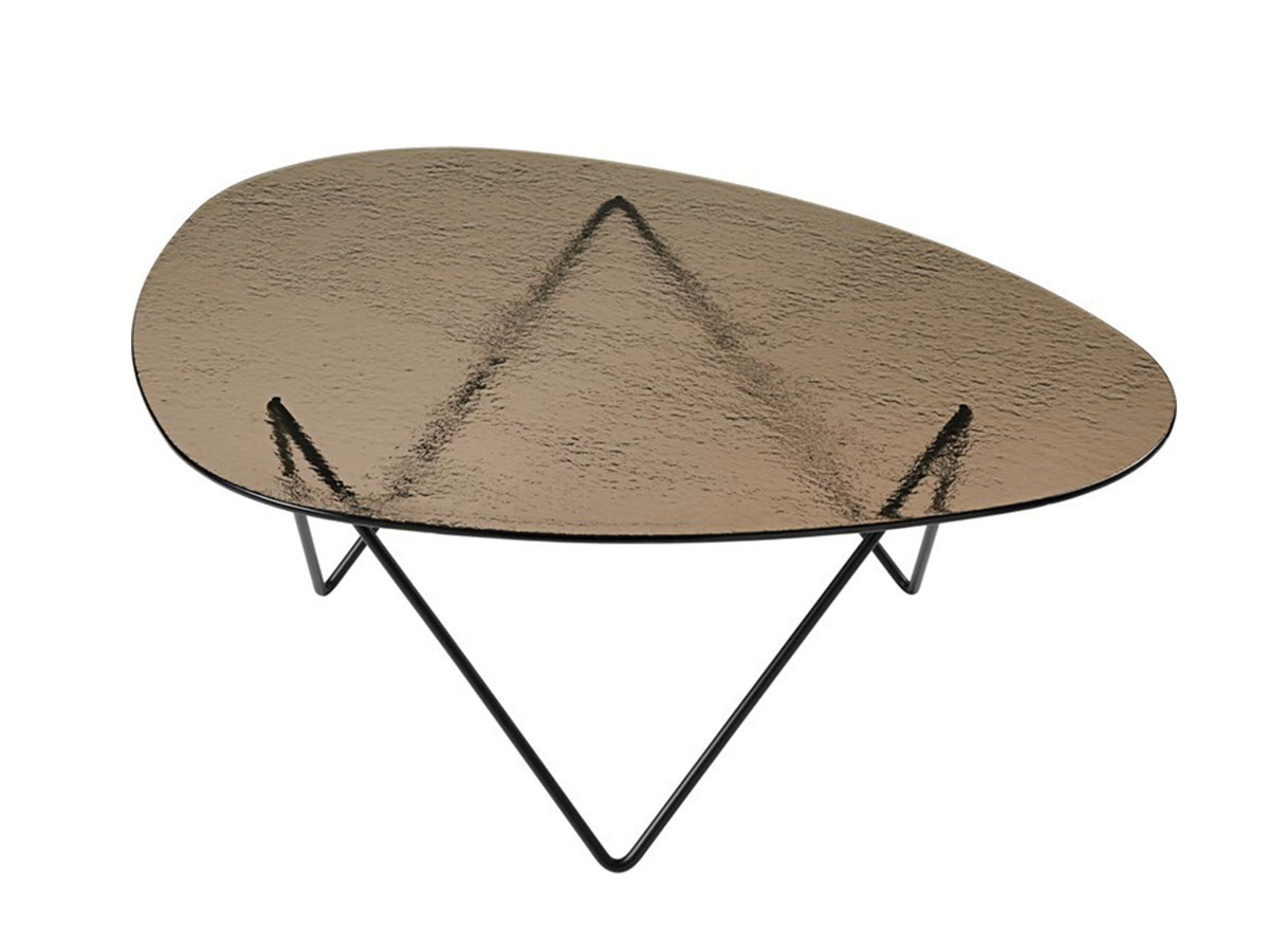 Gubi Pedrera Coffee Table Structured Glass