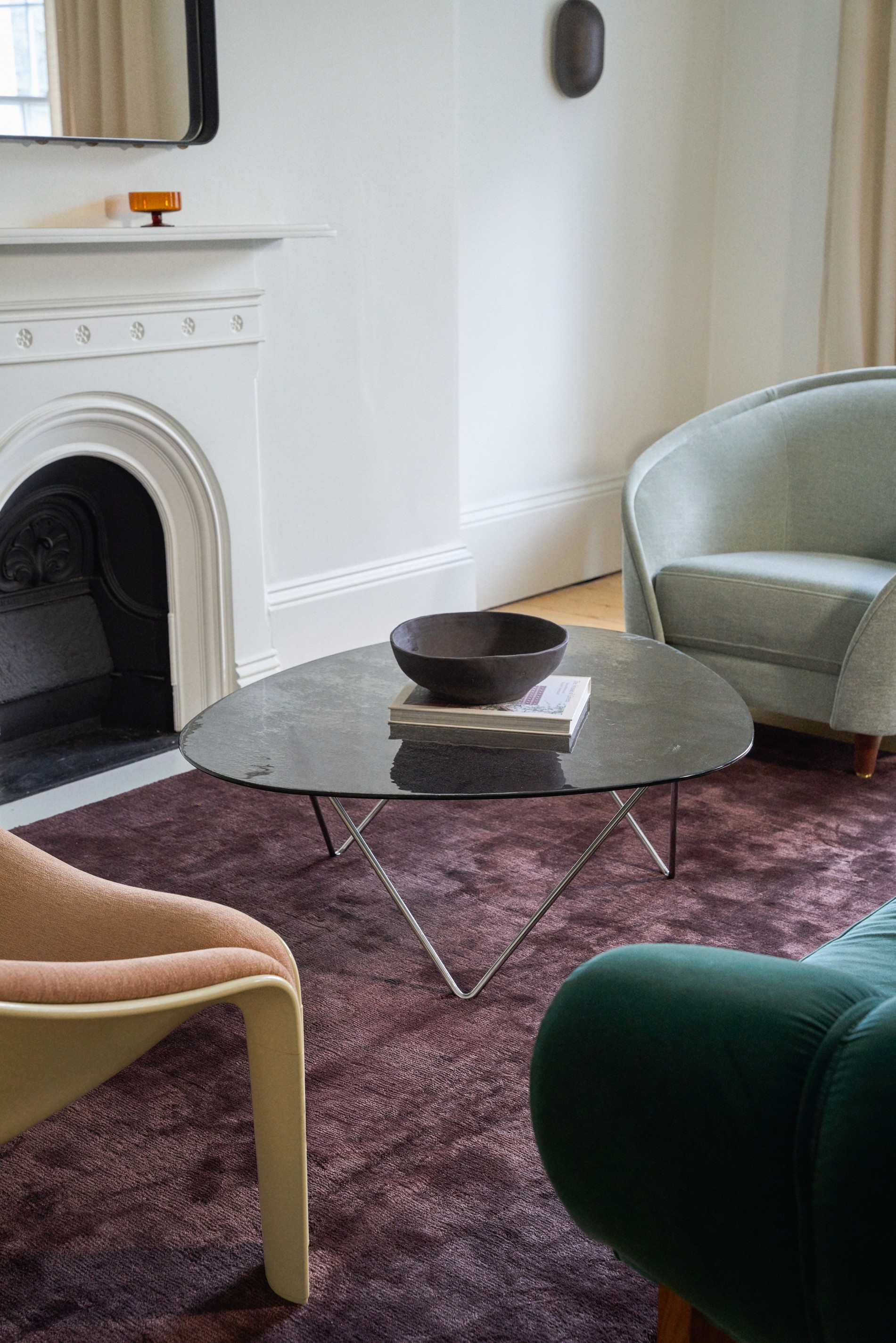 Gubi Pedrera Coffee Table Structured Glass
