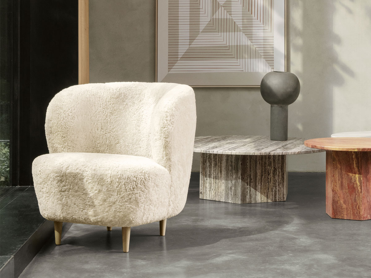 Gubi Stay Lounge Chair Sheepskin