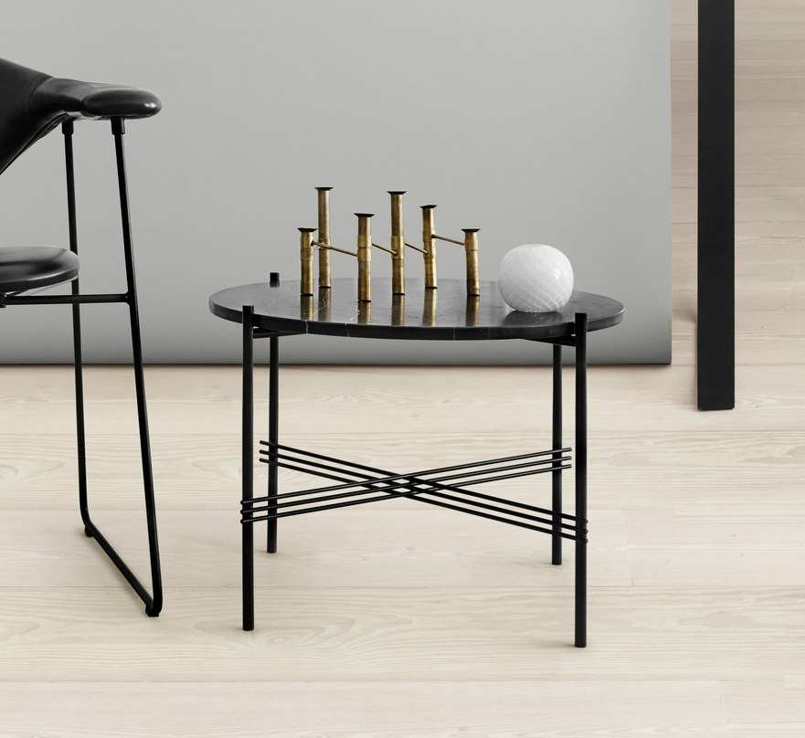 Gubi Ts Table O 80