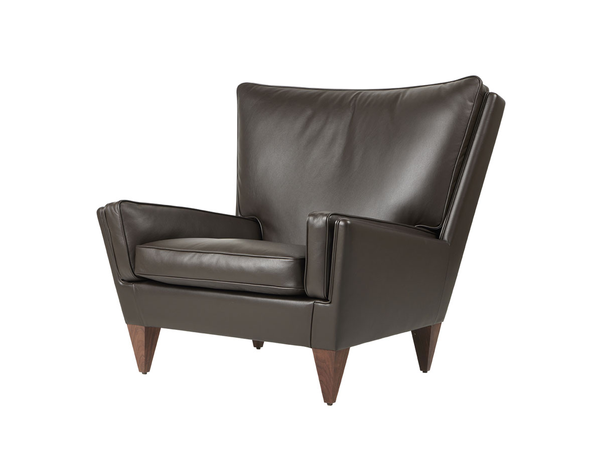 Gubi V11 Lounge Chair