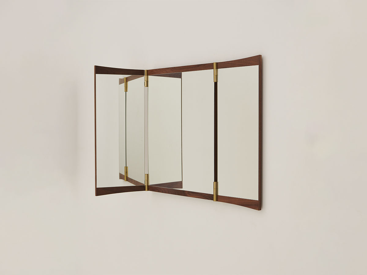 Gubi Vanity Wall Mirror 3