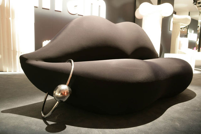 Gufram Dark Lady Sofa