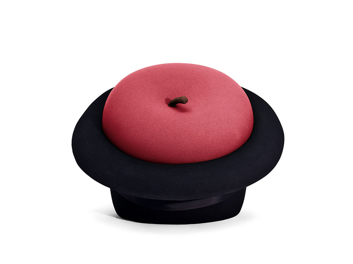 Gufram Magritta Pouf