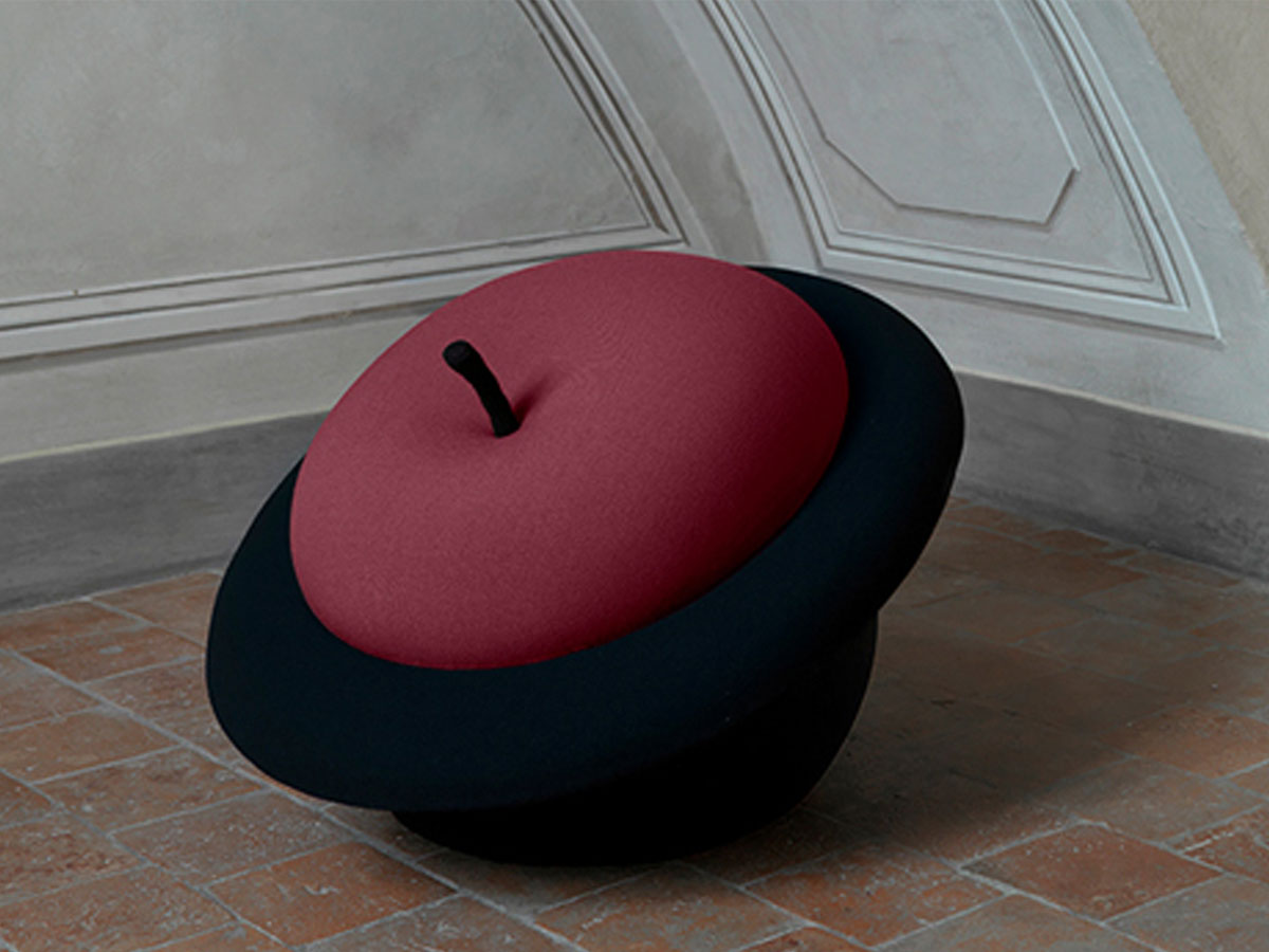 Gufram Magritta Pouf