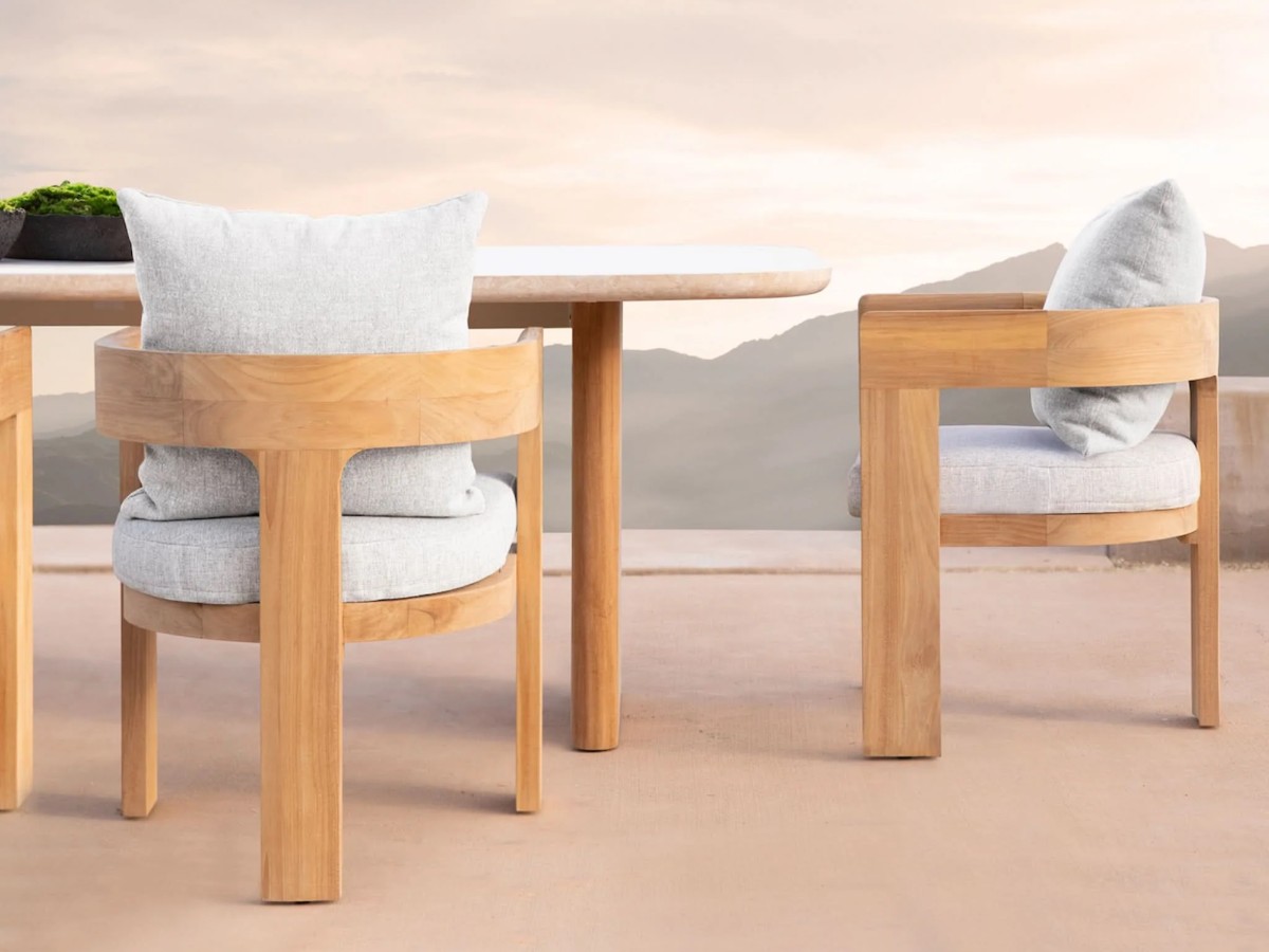 Harbour Victoria Teak Dining Table
