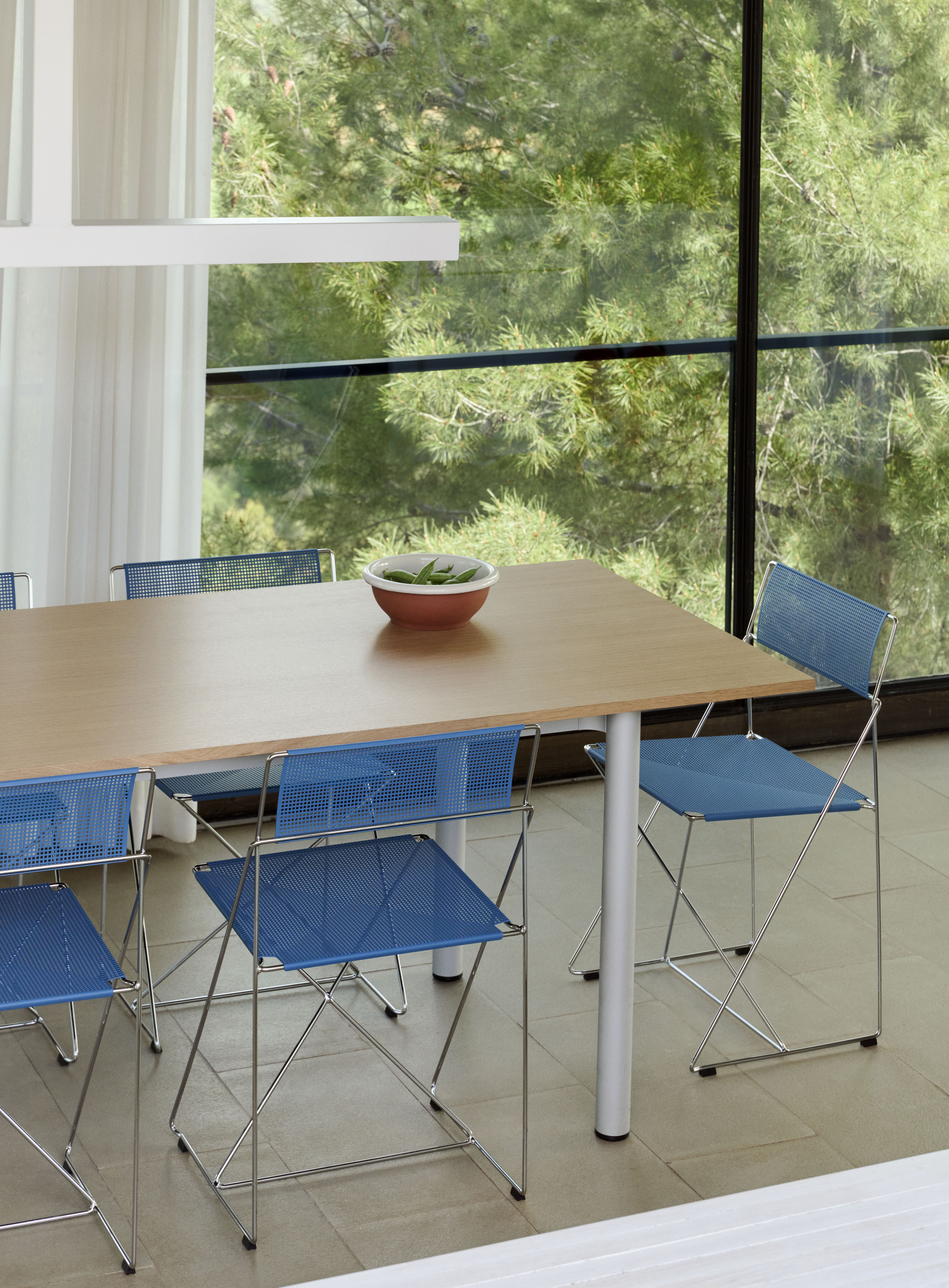 Hay Annex Table Overhang