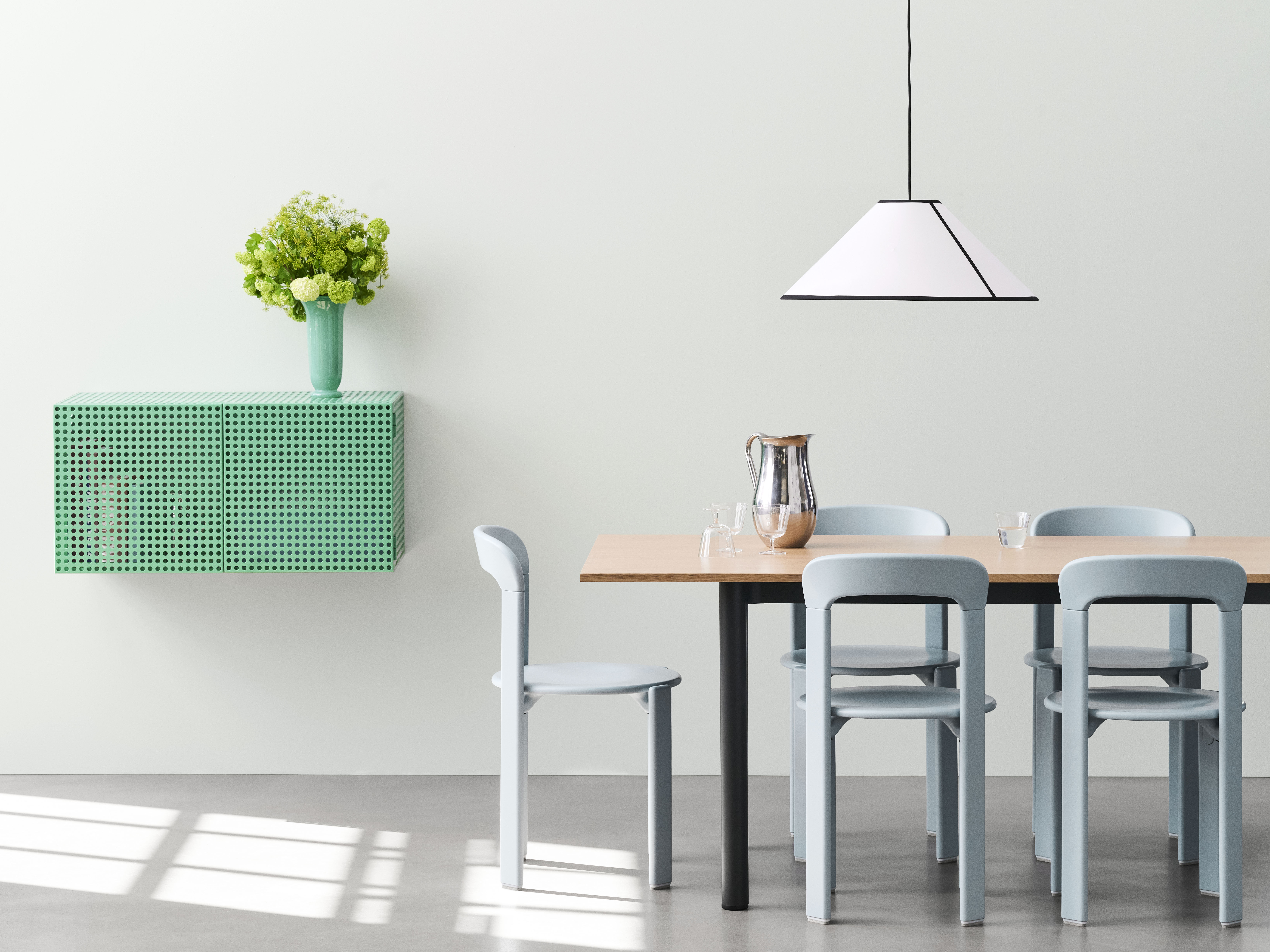 Hay Annex Table Overhang