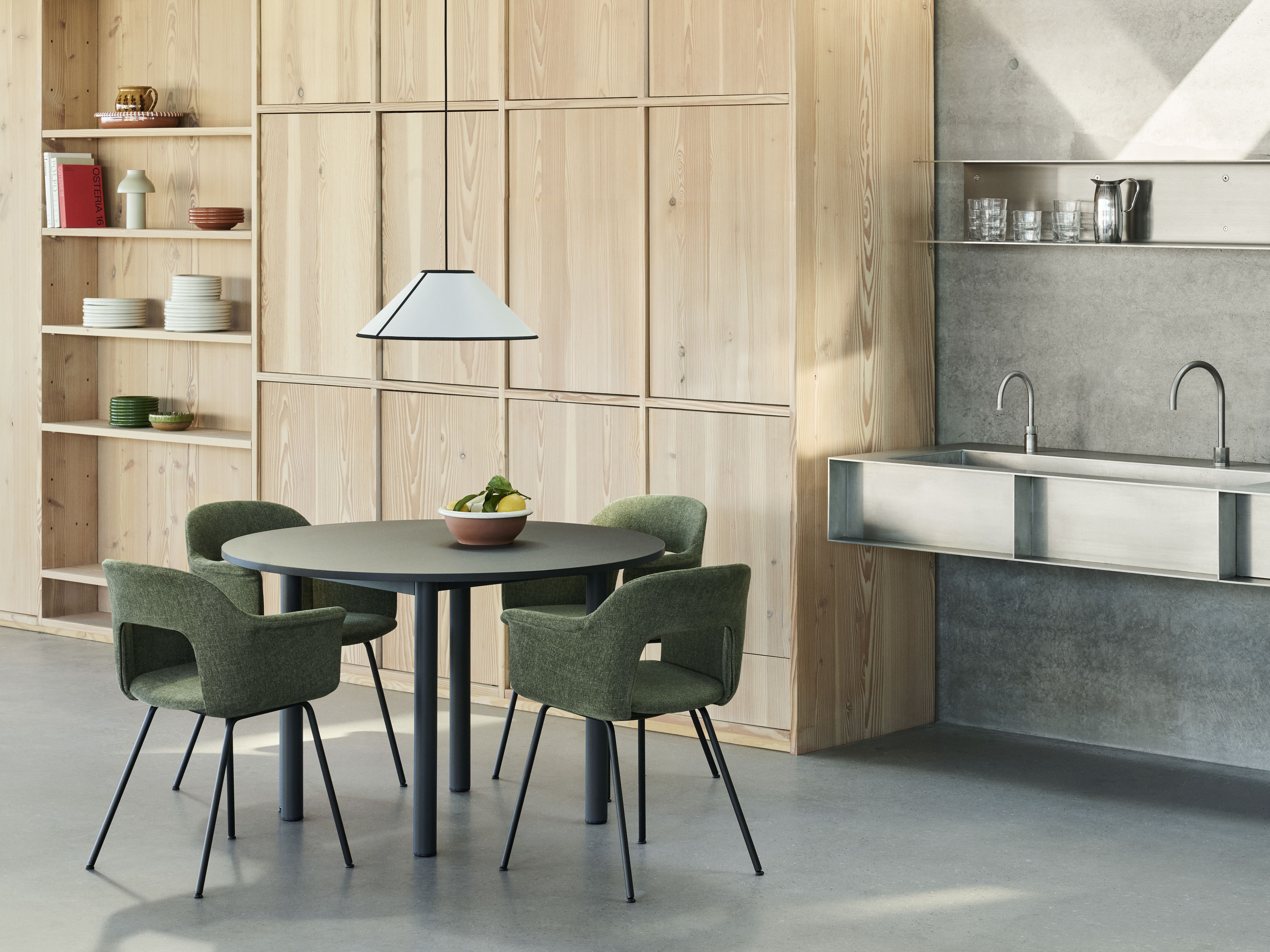 Hay Annex Round Table