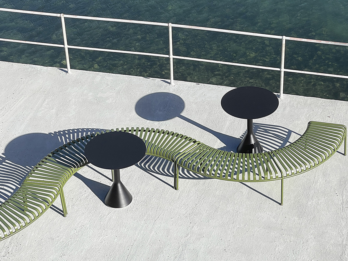 Hay Palissade Park Bench Incl Middle Leg