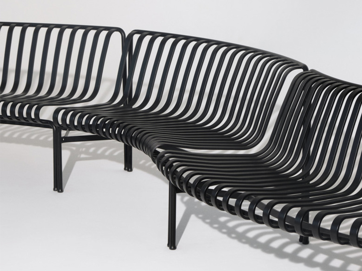 Hay Palissade Park Dining Bench In Add