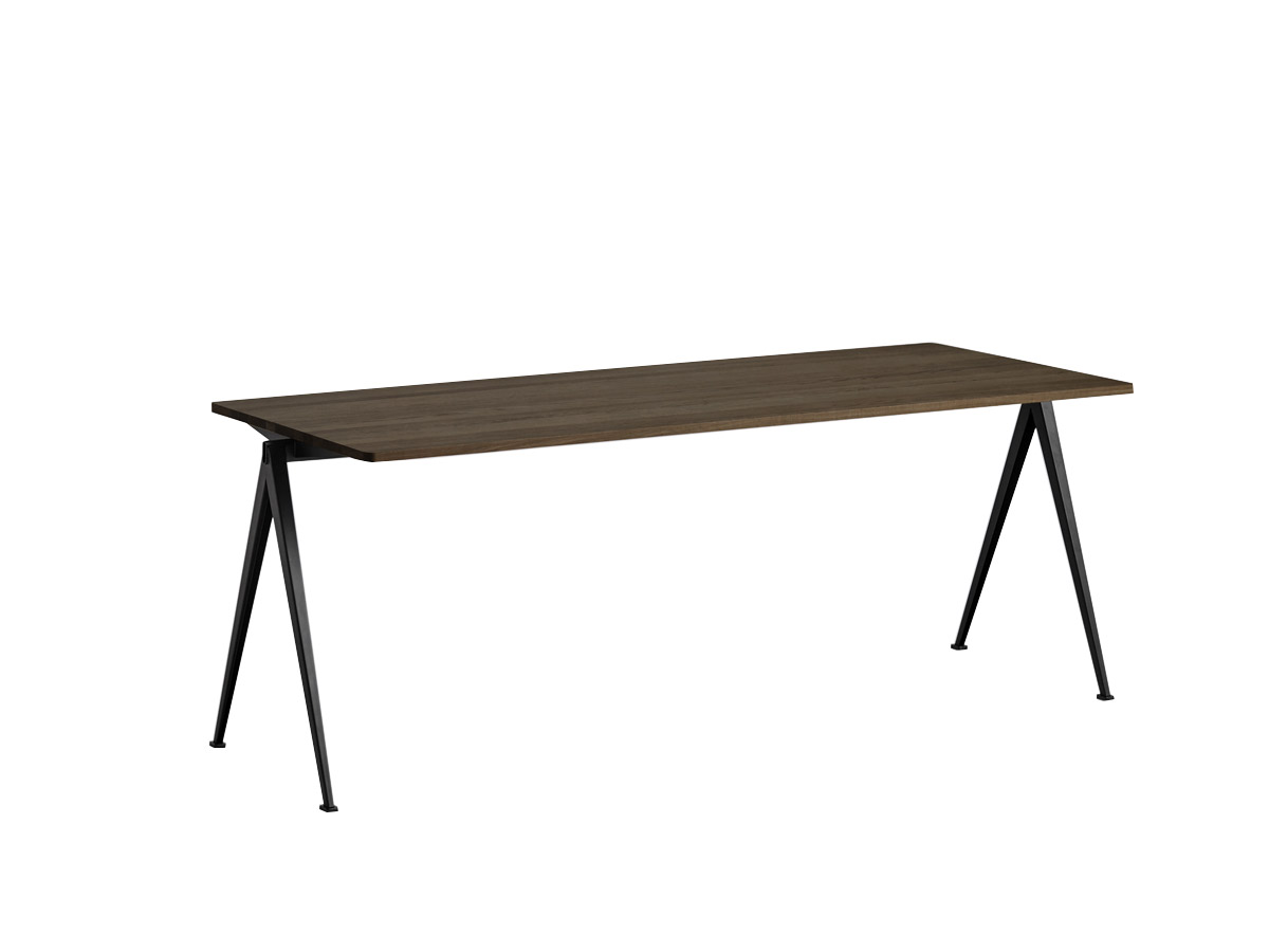 Hay Pyramid 01 Table