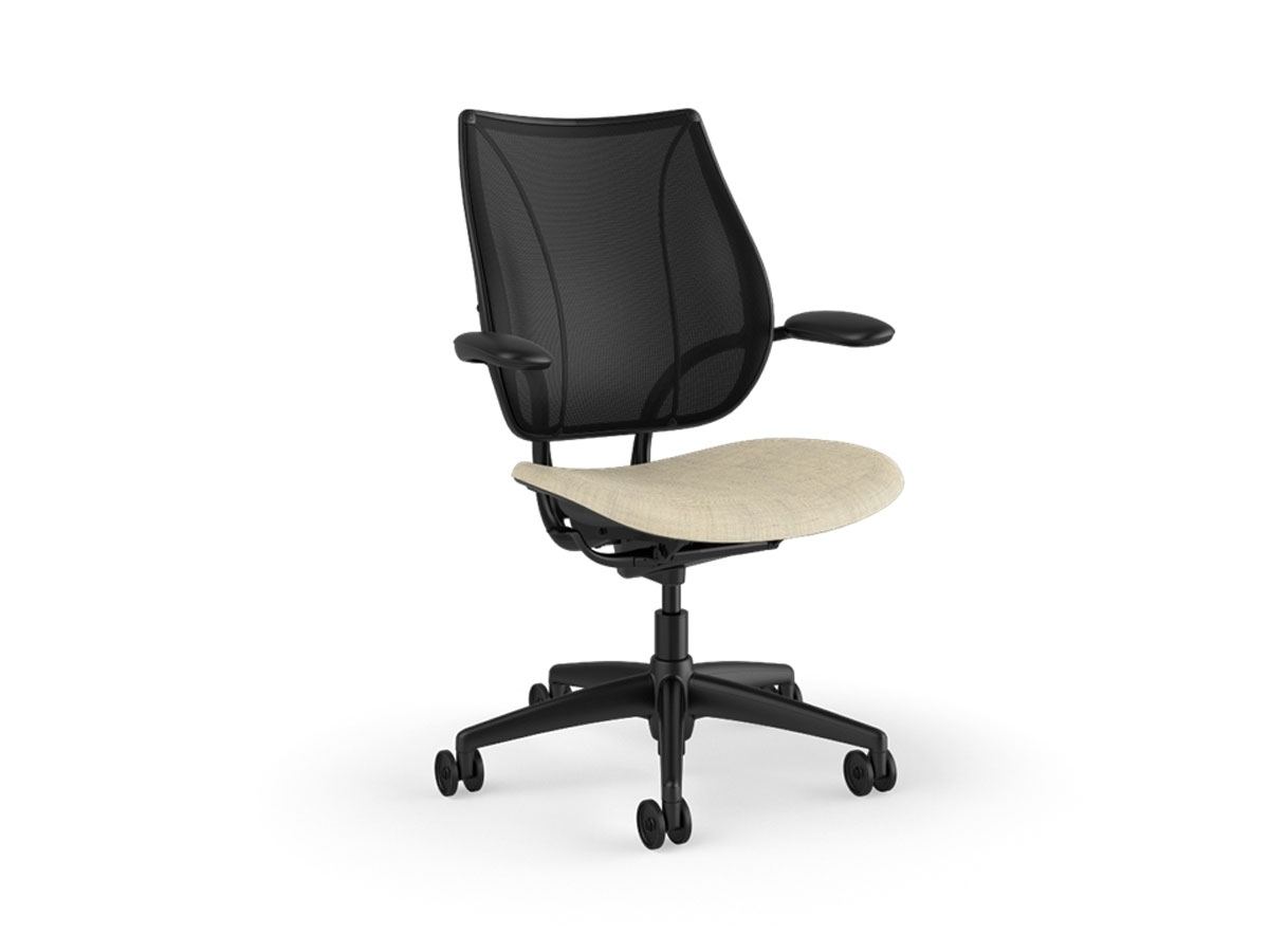 Офисное кресло Humanscale Liberty