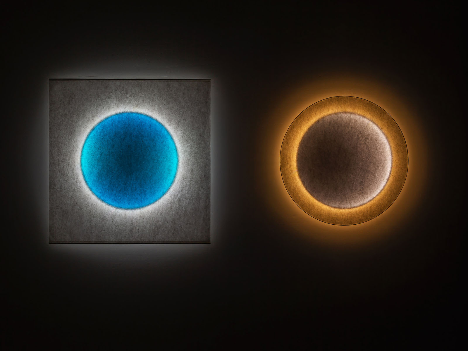 Ingo Maurer Moodmoon R85 Rgwb Wall Lamp