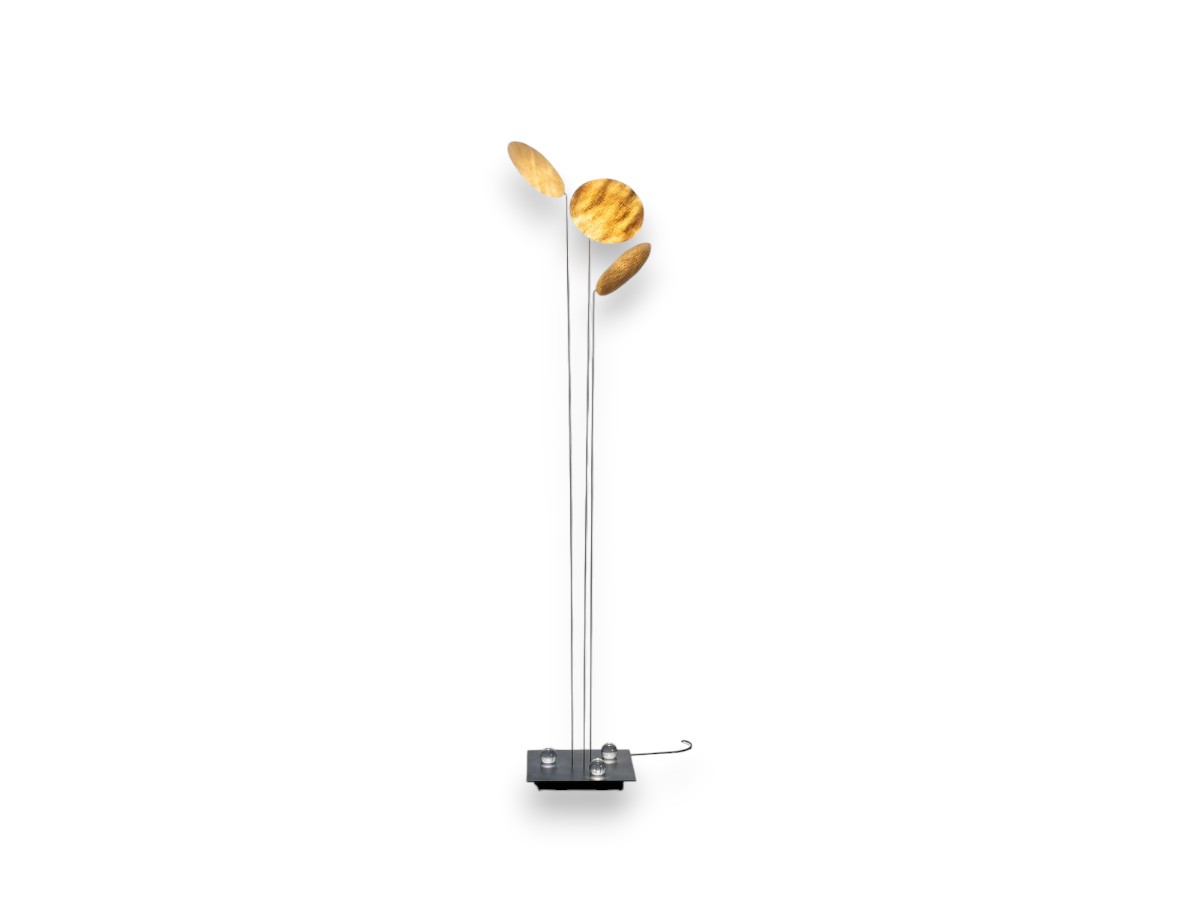 Ingo Maurer Nuunu Floor Lamp