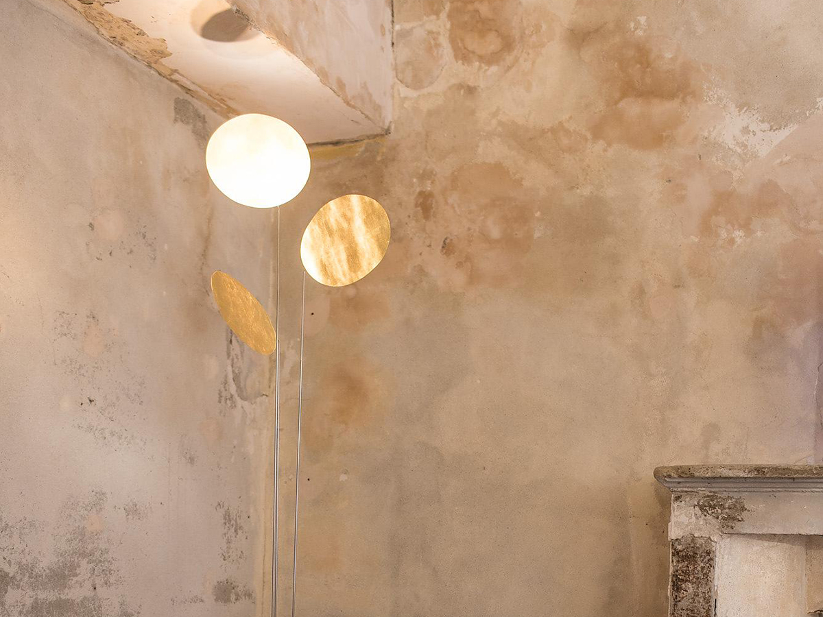 Ingo Maurer Nuunu Floor Lamp